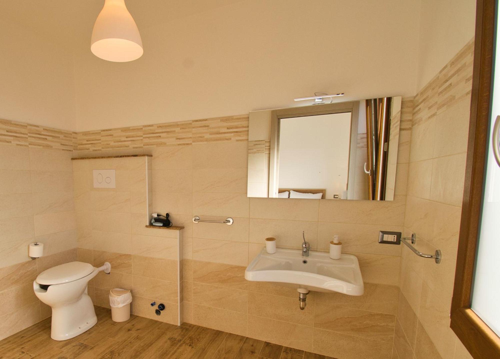 Dommu Livia Hotel Lotzorai Kültér fotó